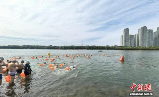 ���(d��ng)���c����ˮ��������ʯ���� �z