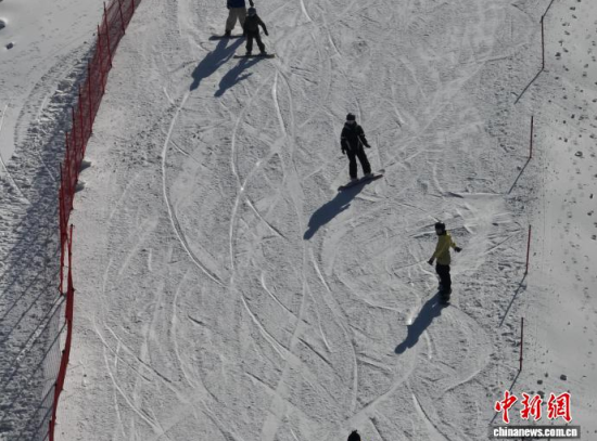 ��ѩ�ۺ�����ѩ���w򞼪����ѩ�����׻������������ѩ�����D