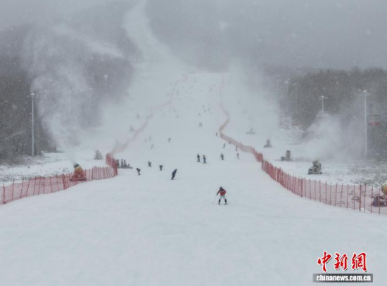 ��ѩ�ۺ�����ѩ�����Y�G���������б�ѩԇ�^(q��)�����ѩ�����D