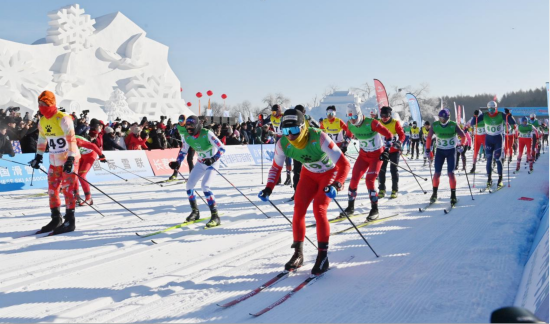 �Ї�(gu��)�L(zh��ng)������̶���_��(gu��)�H��ѩ��(ji��)�Ѱl(f��)չ�ɞ鼪�ֱ�ѩ��һ��Ʒ����Ƭ������/�z