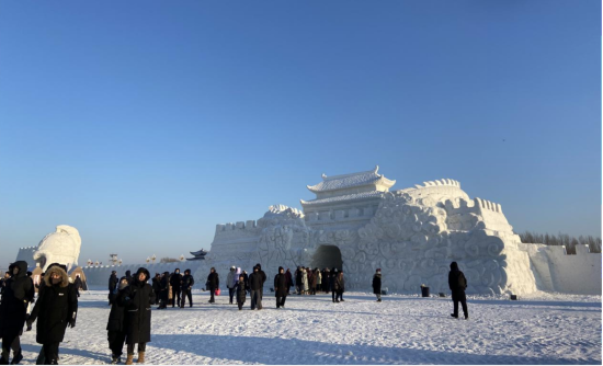 ������̫ƽ�ر�ѩ��ʳ����(l��)�R����̫ƽ��30�f(w��n)ƽ���׏V韈�(ch��ng)���c��Ȼ�����YԴ����7.5�f(w��n)�����ױ�ѩ��(l��)�@��