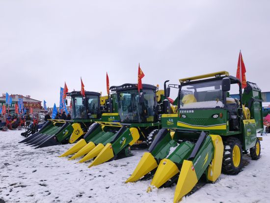 農(nóng)機具展會(資料圖) 農(nóng)機具展會(資料圖)