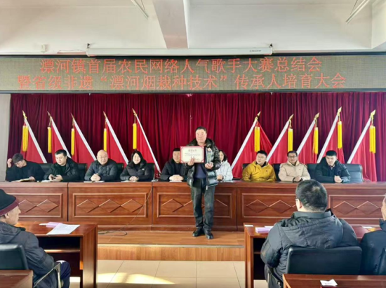 ���(d��ng)�F(xi��n)���� �Ժ���ί���������D