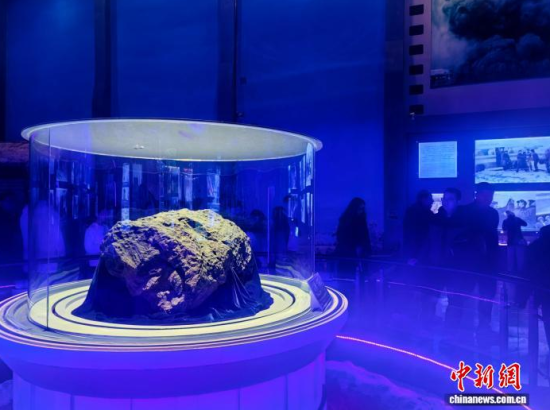 �ο��څ��^������һ̖���Eʯ�������W�� ���z